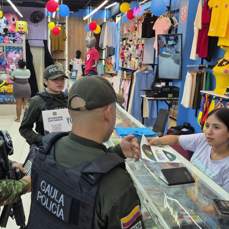 Policía Nacional invita a verificar información antes de compartirla, romper la cadena de desinformación y denunciar cualquier hecho relacionado con extorsión