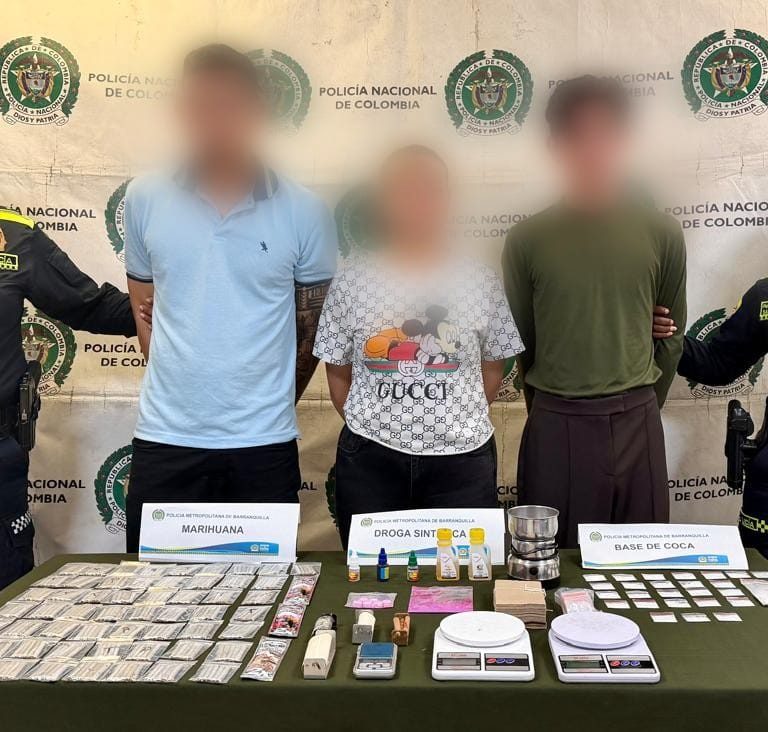 Capturan tres presuntos integrantes del grupo criminal “Los Costeños” y desarticulan centro de fabricación de drogas sintéticas