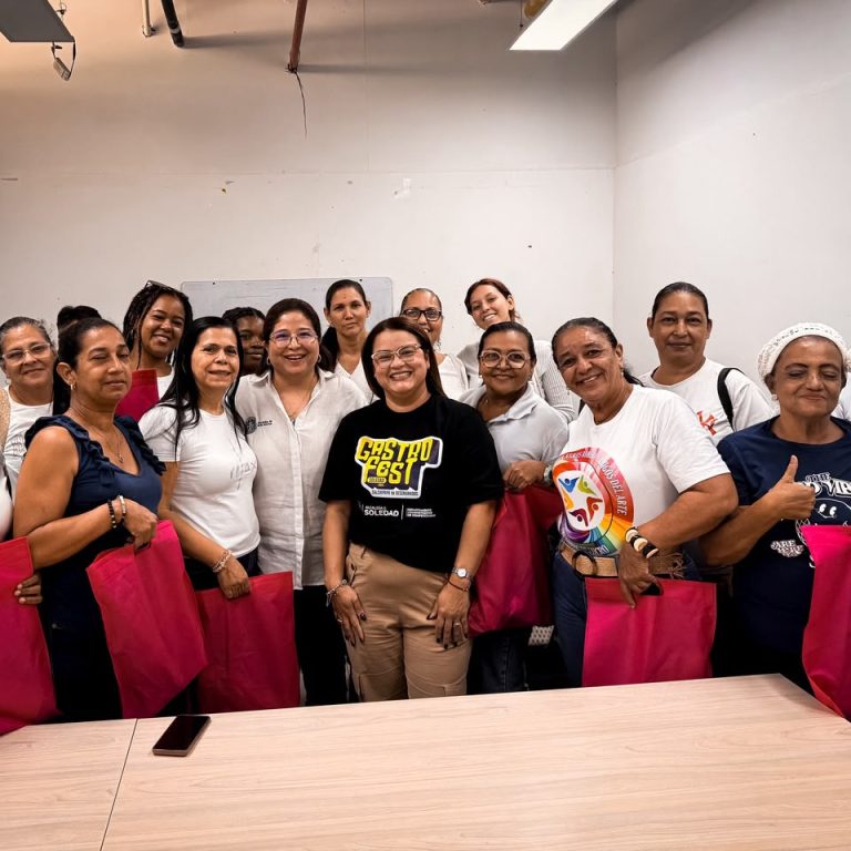Alcaldía de Soledad entrega incentivos e insumos para fortalecer al sector campesino y rural del municipio